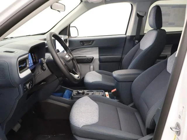 New 2026 Oxford White Ford XLT image 31