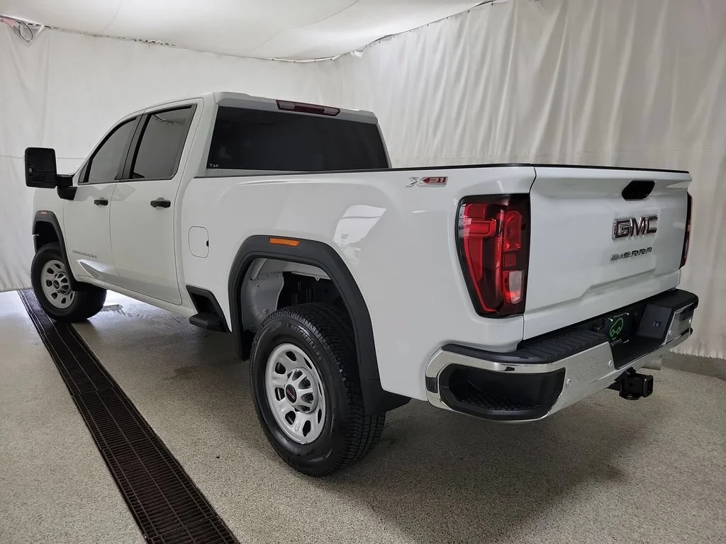 2024 GMC Sierra 2500HD Pro - Photo 8
