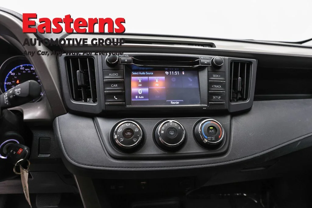 Used 2018 Silver Toyota LE image 11