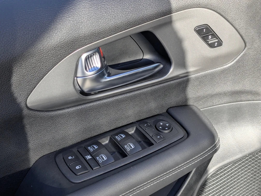 New 2026 Black Chrysler Select - - AWD - Rear DVD - 360 Degree Camera - Power Sliding Doors & More! image 13