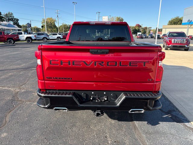 Used 2021 Red Chevrolet LT Trail Boss image 6