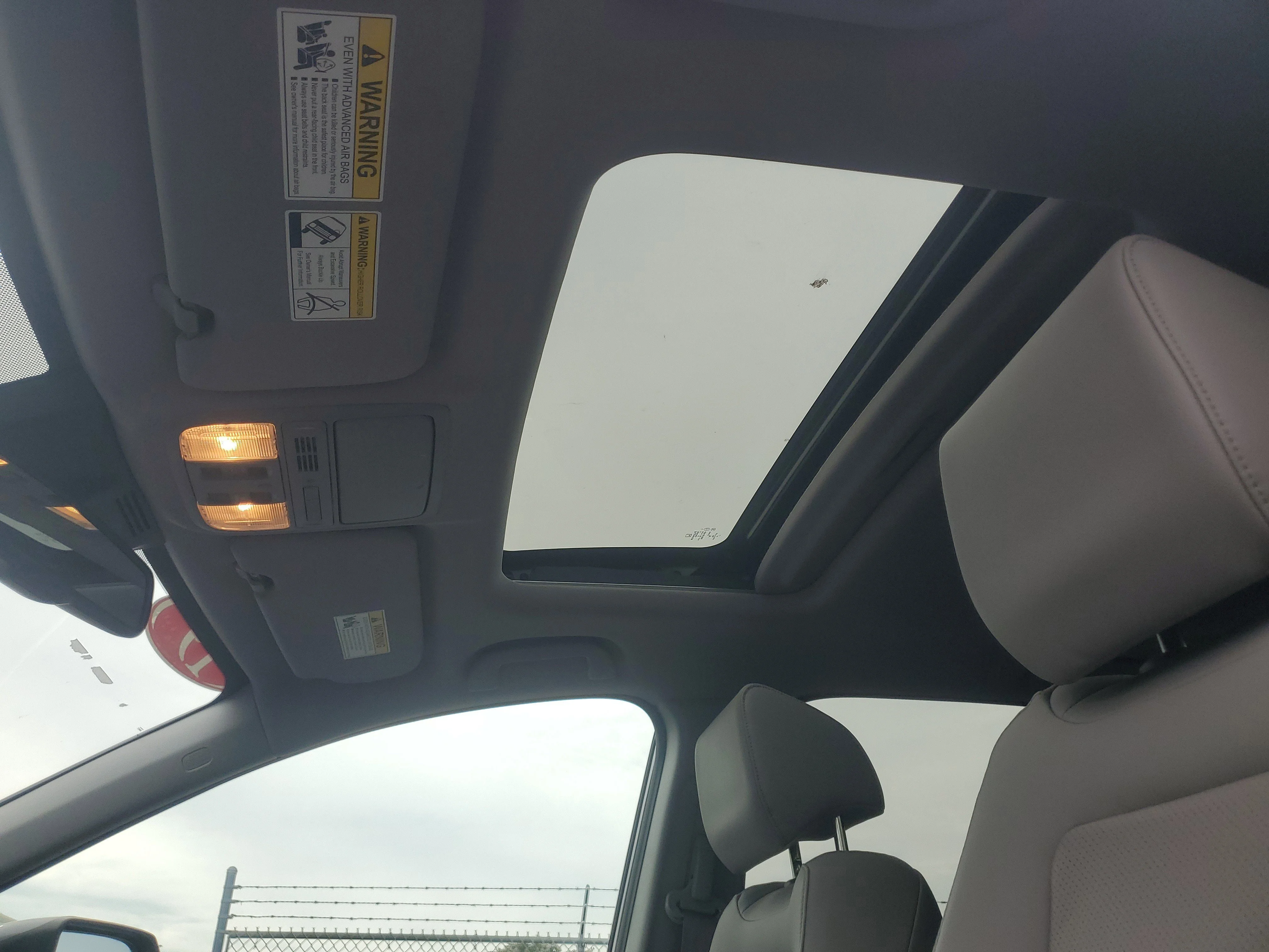 Used 2019 Gunmetal Metallic Honda Touring image 22