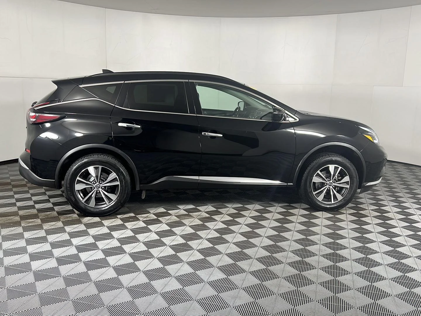 Used 2023 Super Black Nissan SV image 11