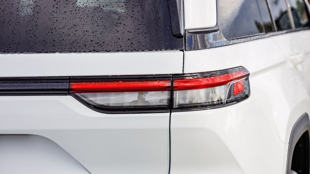 New 2026 Bright White Clearcoat Jeep Limited image 10