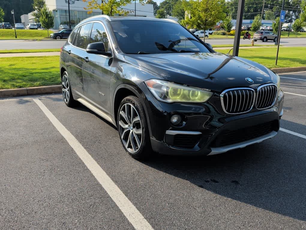 Used 2017 Jet Black BMW xDrive28i image 2