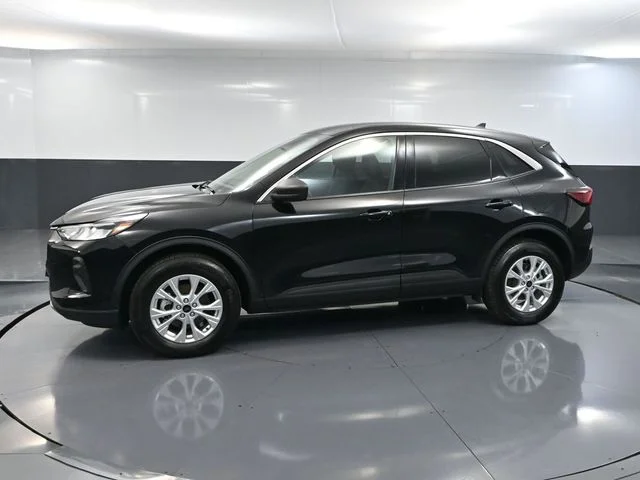Used 2024 Black Ford Active image 11