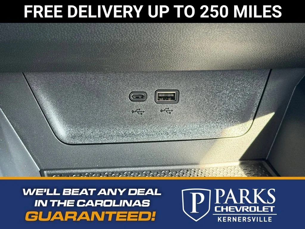 2027 Chevrolet Equinox LT - Photo 22