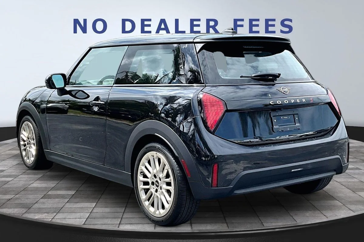 Used 2025  MINI Cooper S image 4