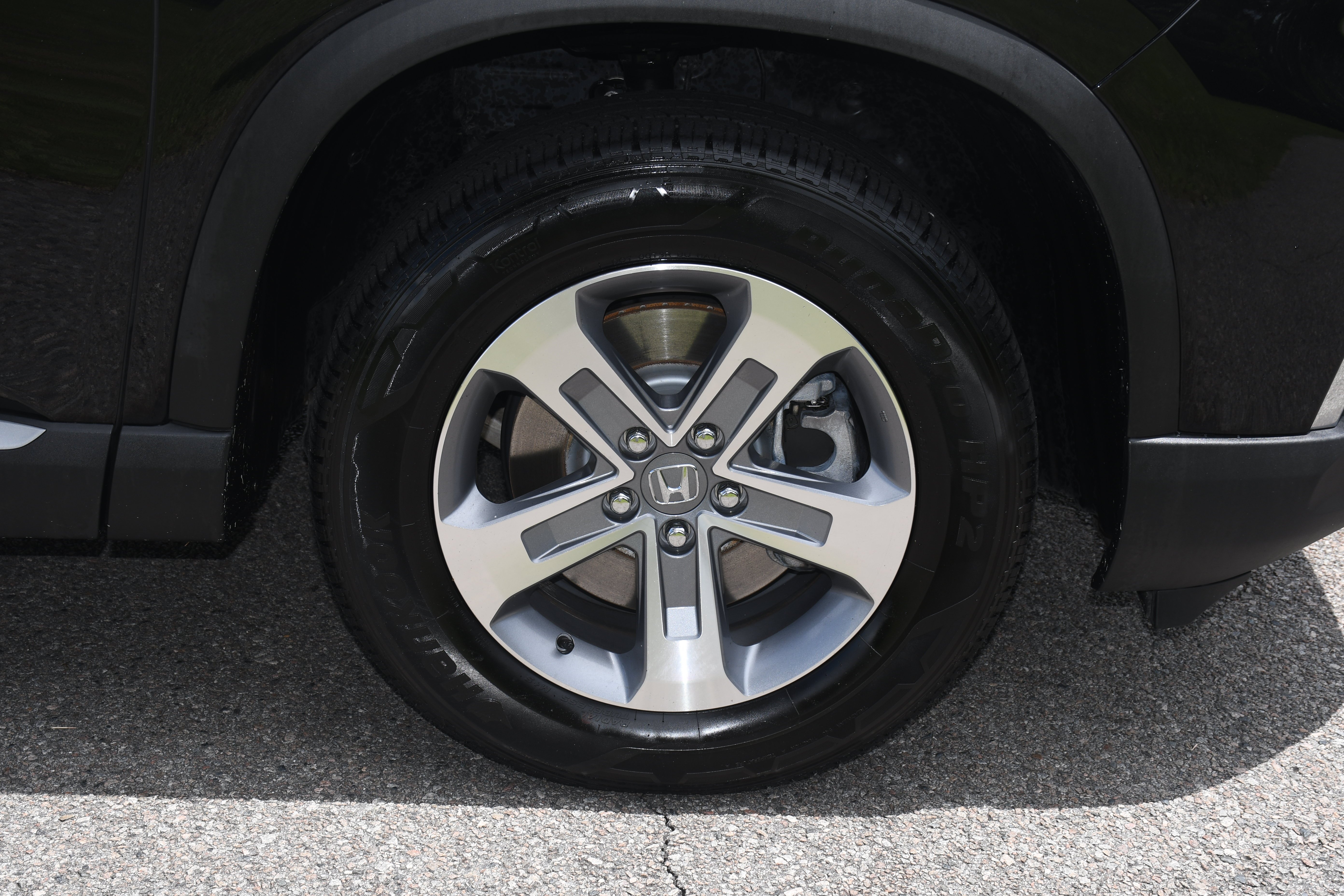 Used 2025 Black Honda EX-L image 22