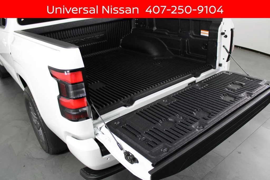 New 2026 Glacier White Nissan Crew Cab SV image 13