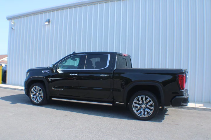 Certified Used 2026 Onyx Black GMC Denali image 3