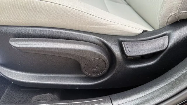 Certified Used 2022 Black Kia LXS image 12