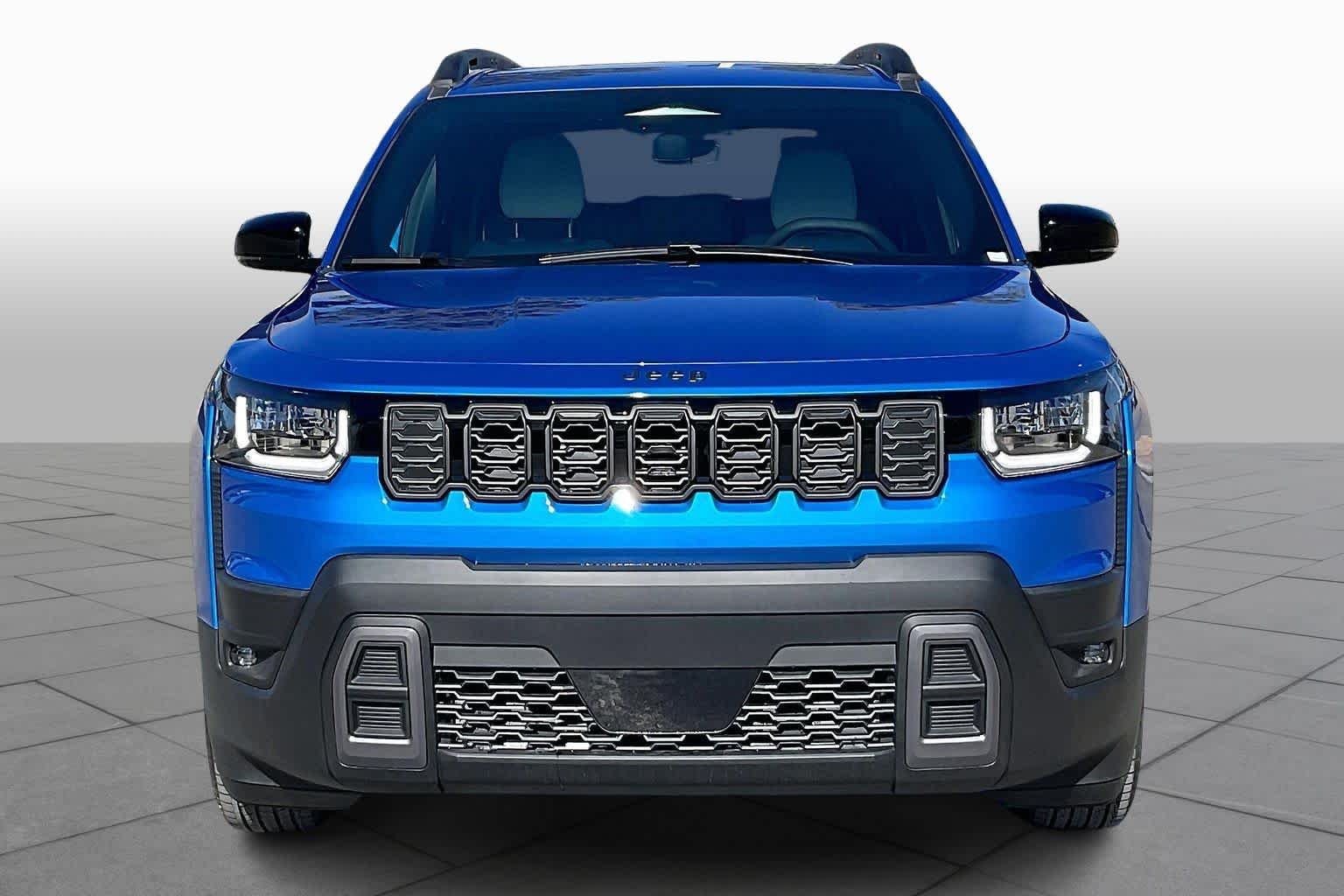 New 2026 Hydro Blue Pearl-Coat Exterior Paint Jeep Limited image 3