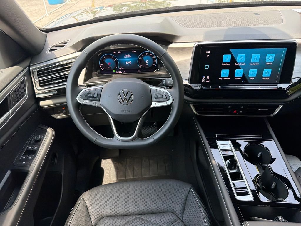 New 2026  Volkswagen 2.0T SE w/Technology image 14