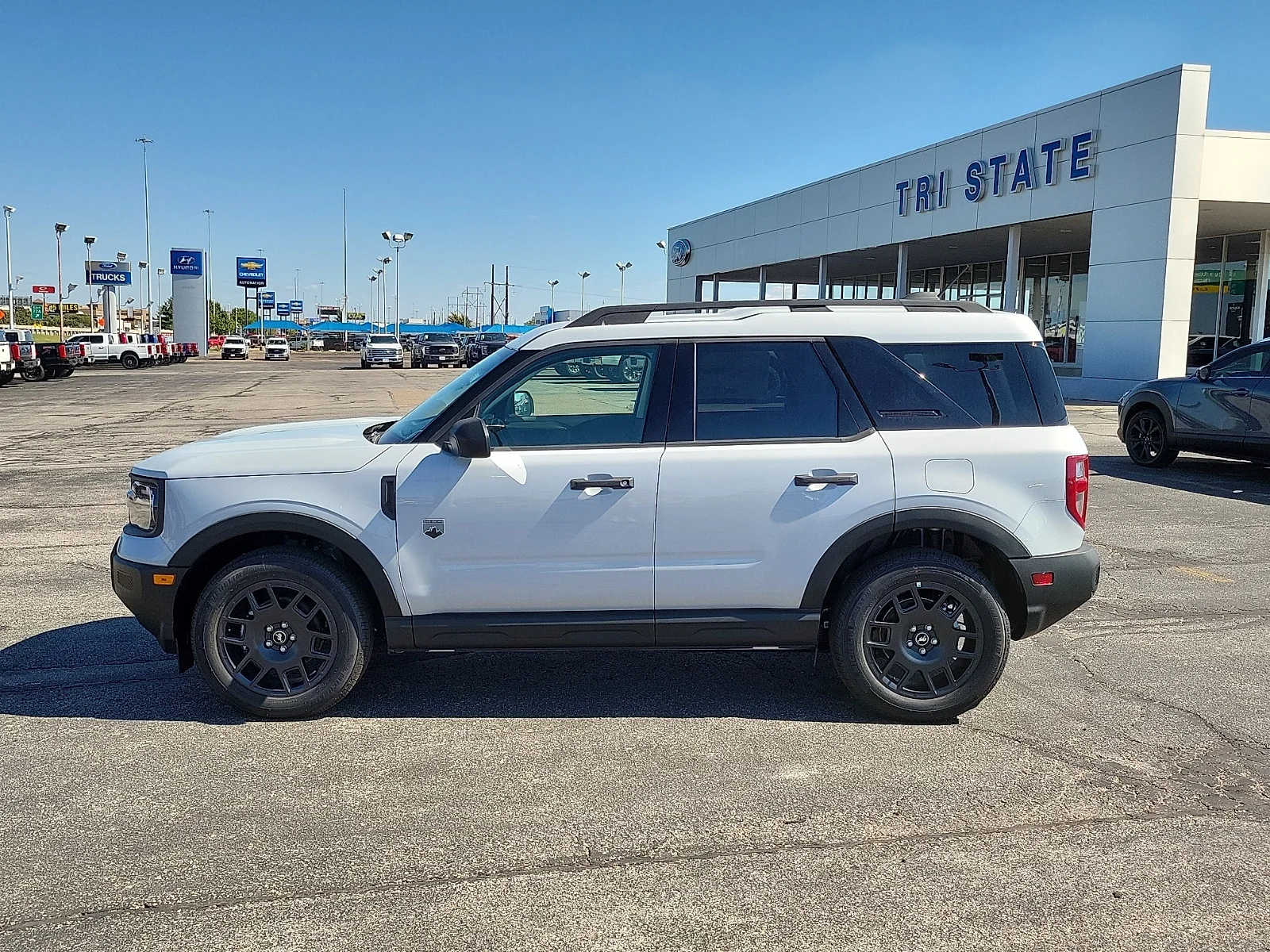 New 2026 Space White Metallic Ford Big Bend&reg; image 2