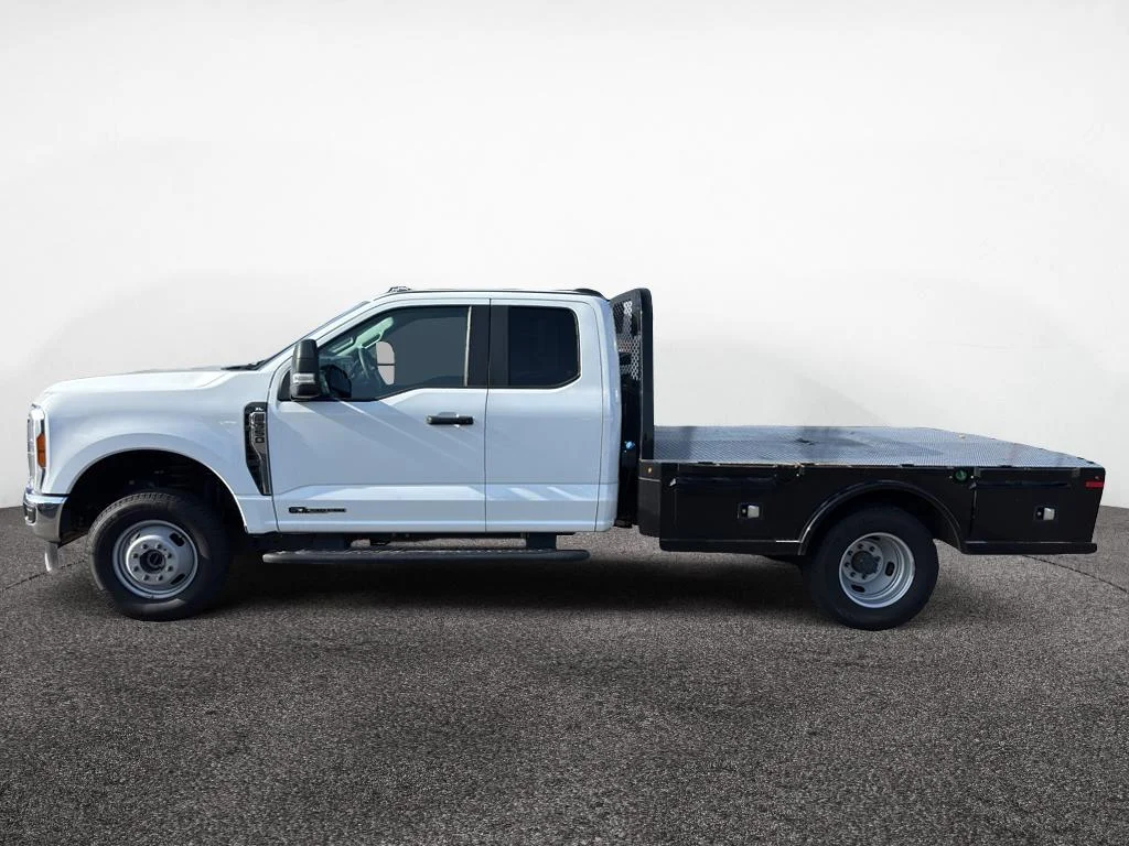 2024 Ford F-350 XL 4x4 SuperCab 168-In DRW's photo