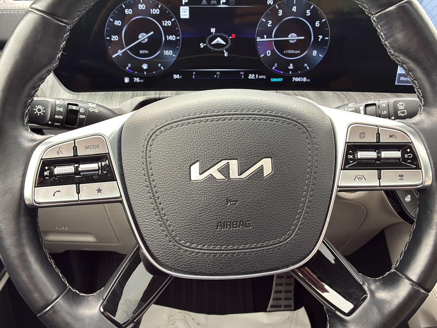 Used 2024 Dark Moss Kia SX image 37