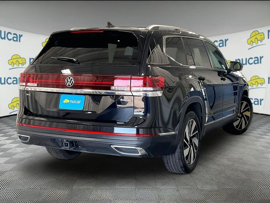 Certified Used 2025 Black Volkswagen 2.0T SEL image 6