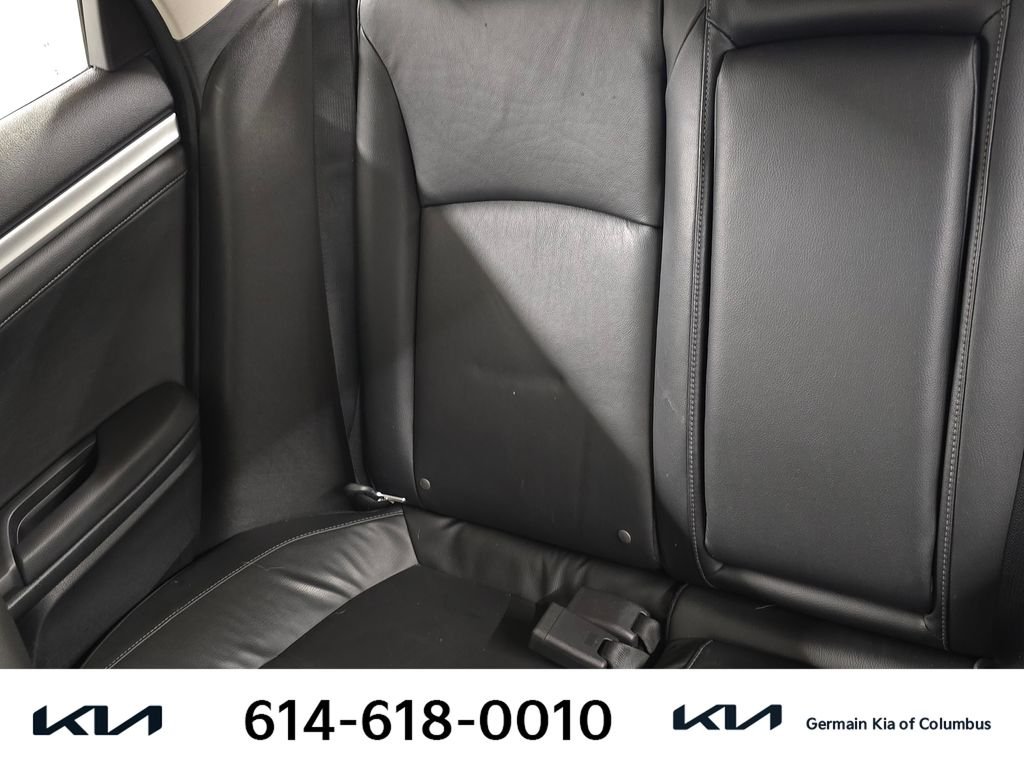 Used 2016  Honda Touring image 18