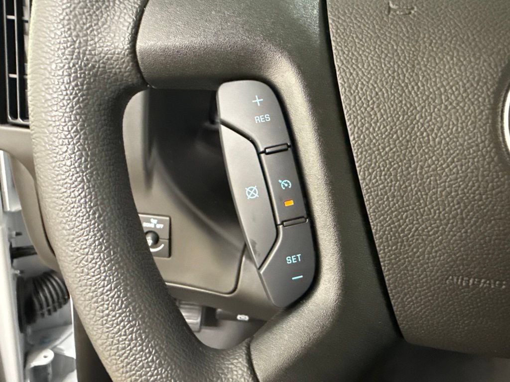 2026 Chevrolet Express Cargo Work Van - Photo 13