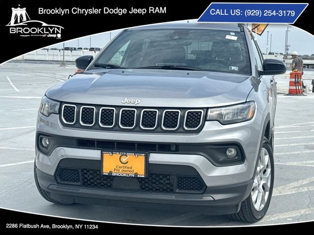 2023 Jeep Compass Latitude Lux