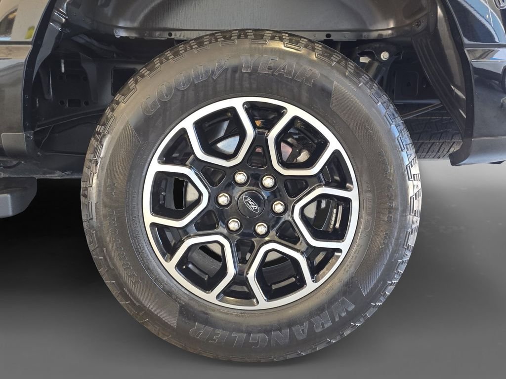 Used 2023 Black Ford XLT image 8