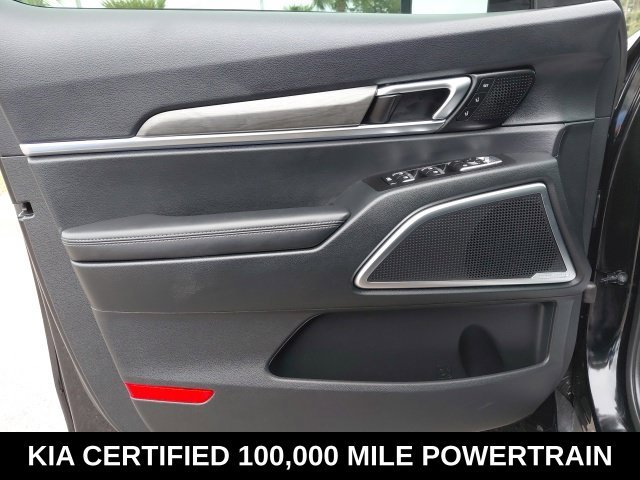Used 2025 Black Kia SX X-Line image 21