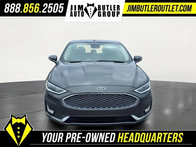 Used 2020  Ford Titanium image 27
