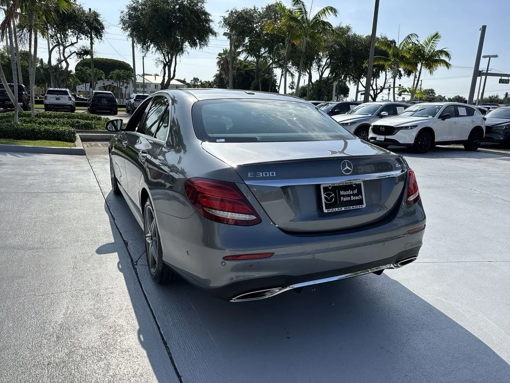 Used 2018 Selenite Gray Metallic Mercedes-Benz E 300 4MATIC® image 13