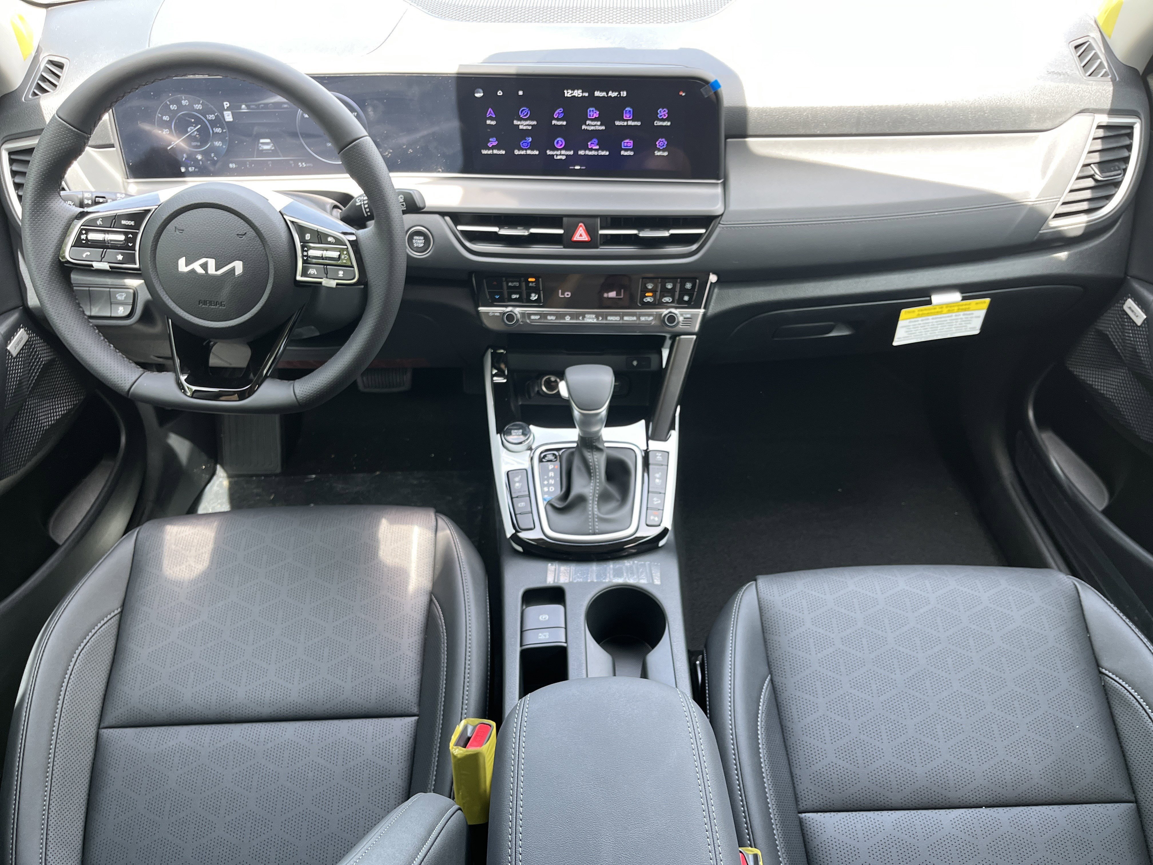 New 2026 Fusion Black Kia SX image 3