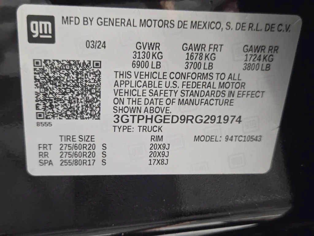 Used 2024 Onyx Black GMC Denali image 33