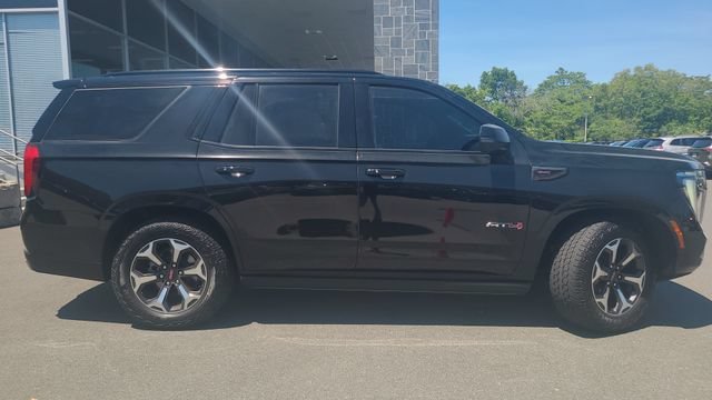 2025 GMC Yukon AT4 Ultimate - Photo 10