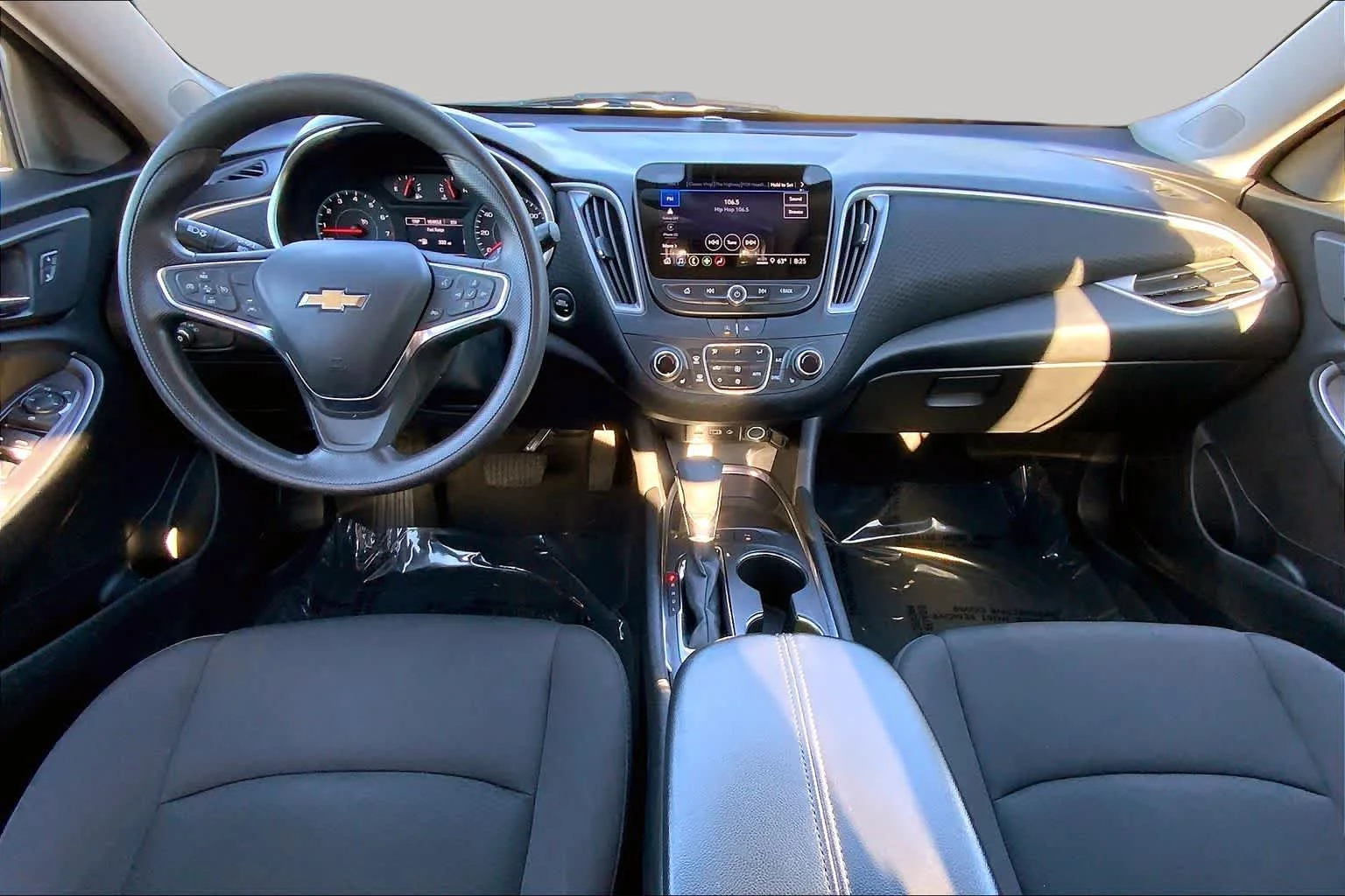 Used 2024 Mosaic Black Metallic Chevrolet LT image 15