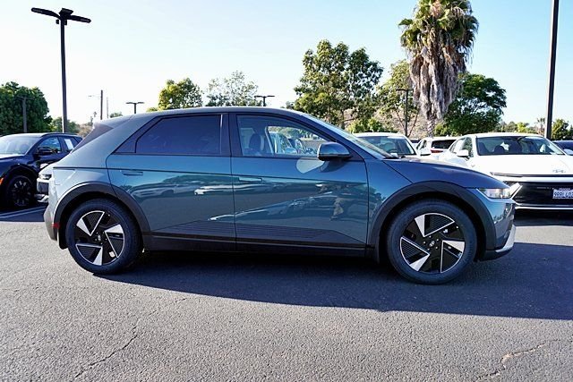 New 2026 Green Hyundai SEL image 6