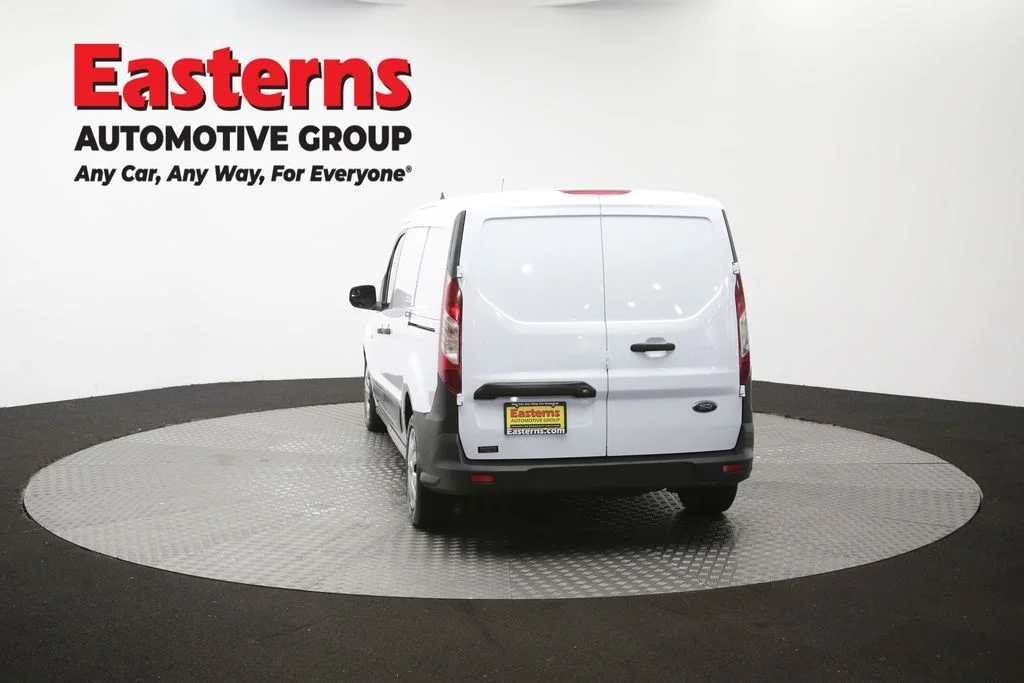 Used 2019 White Ford XL image 39