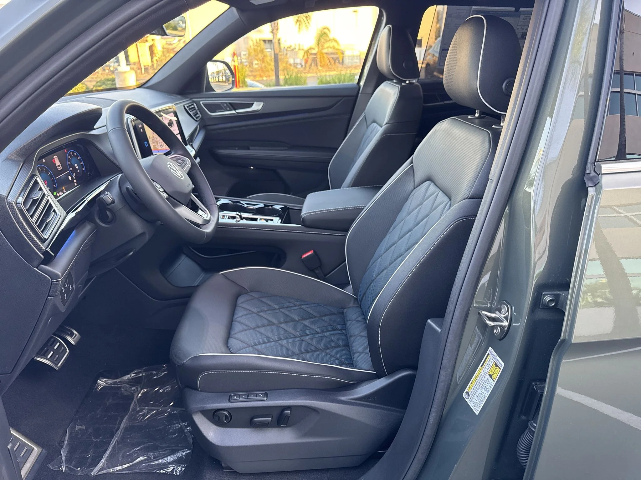 New 2026 Avocado Green Pearl Volkswagen 2.0T SEL Premium R-Line image 14