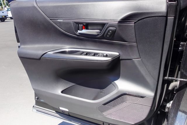 Certified Used 2022 Black Toyota XLE image 18