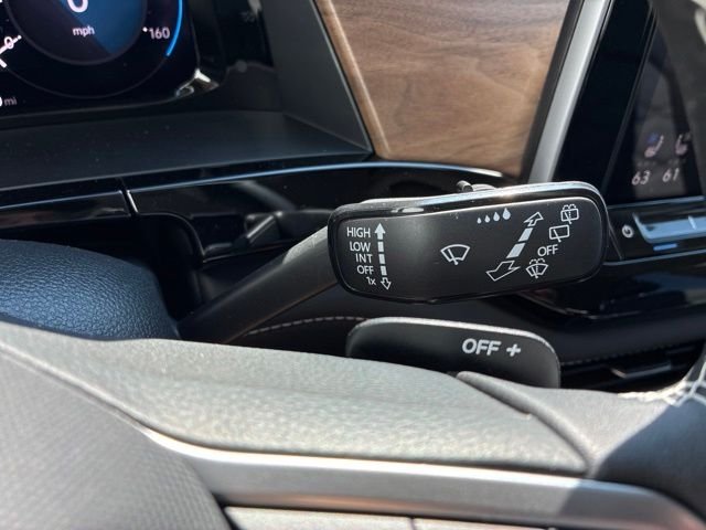 New 2026 Deep Black Volkswagen 2.0T SE image 18