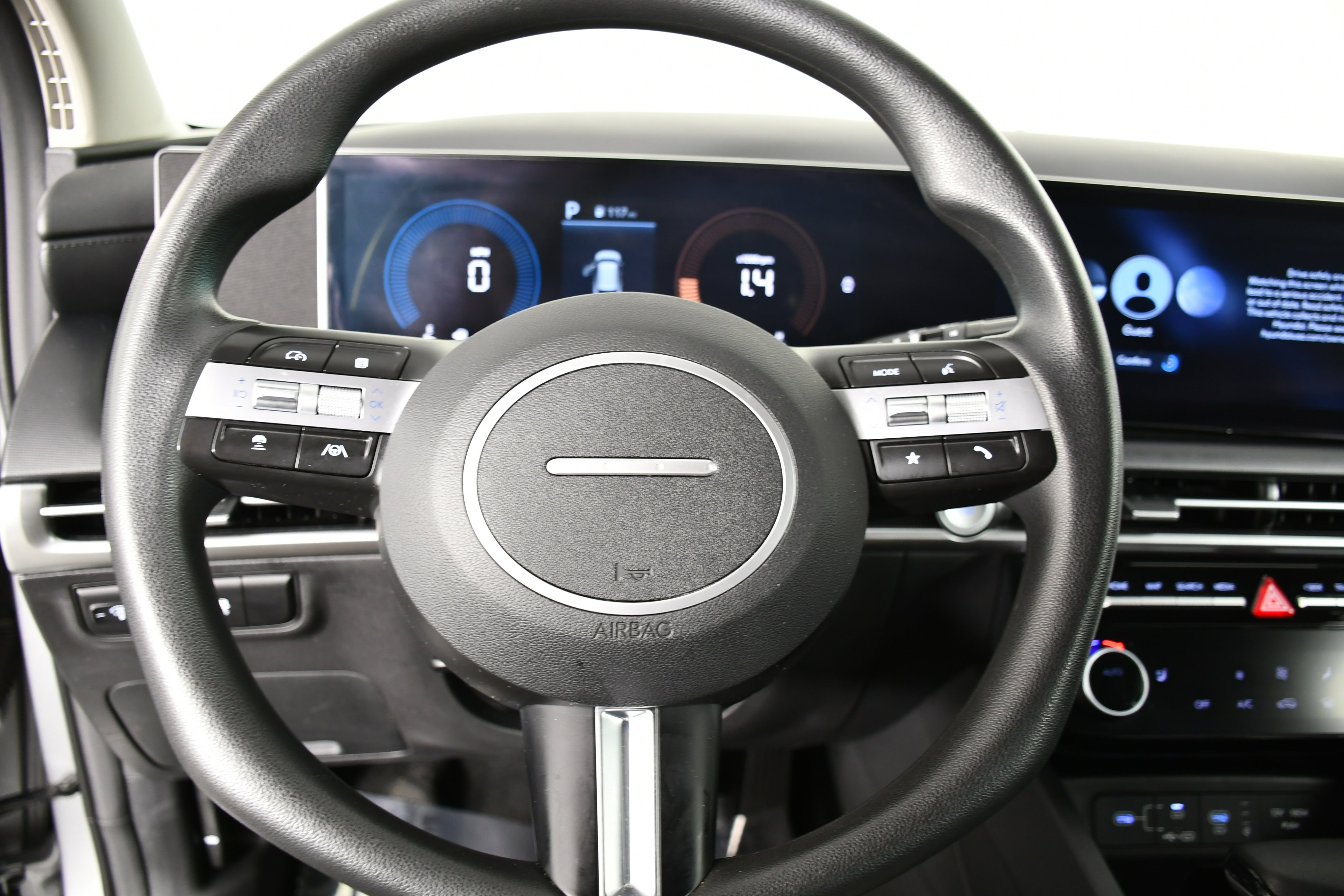 Used 2025 Shimmering Silver Hyundai SEL image 20