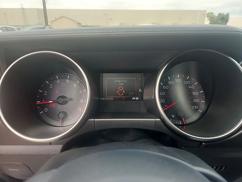 Used 2016 Gray Ford Shelby GT350 image 21