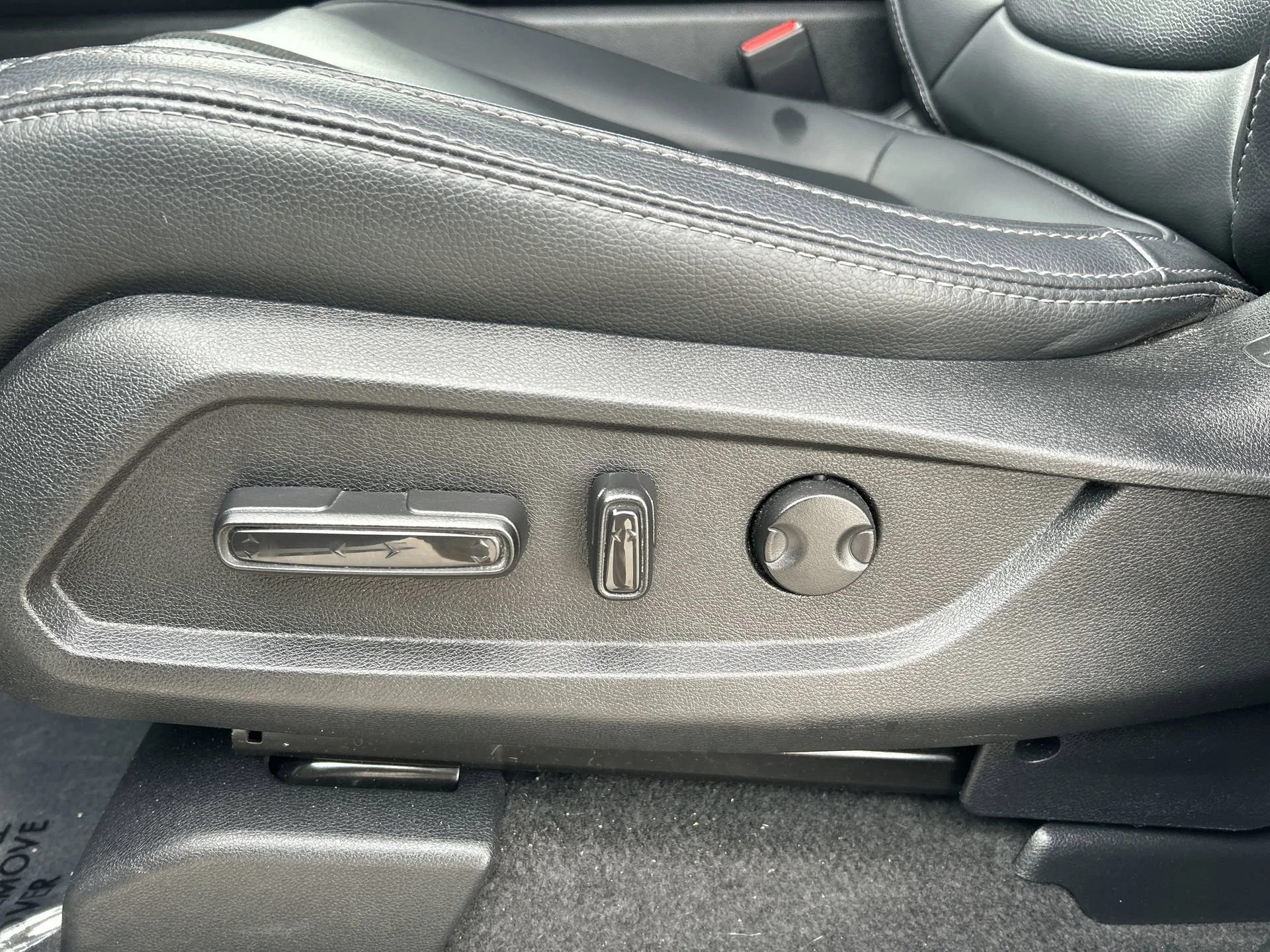 2023 Honda Pilot EX-L - Photo 14