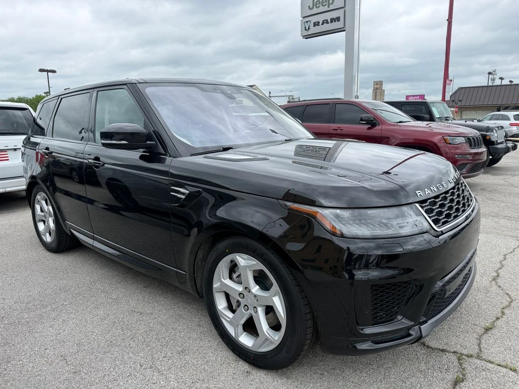 Used 2020 Black Land Rover HSE image 11