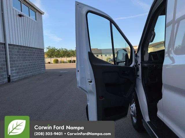 New 2026 Oxford White Ford Base image 10