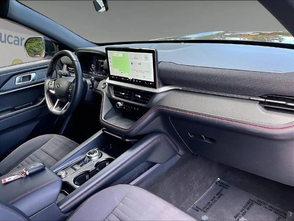 Used 2025 Black Metallic Ford ST-Line image 14