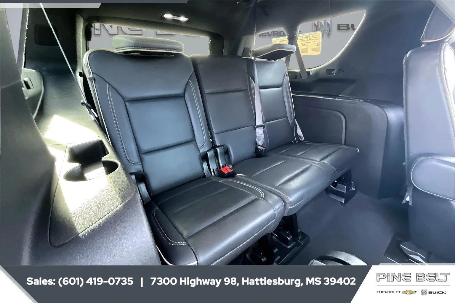 Used 2023 Silver Sage Metallic Chevrolet Premier image 21