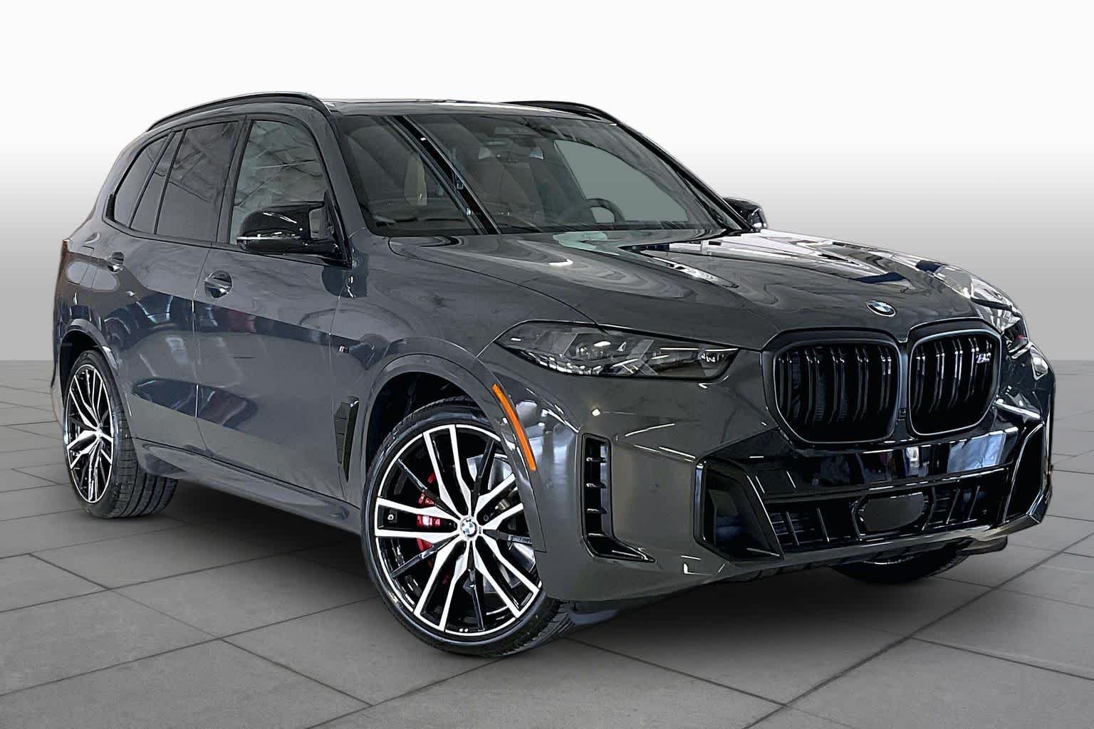 New 2026 Dravit Grey Metallic BMW M60i image 2