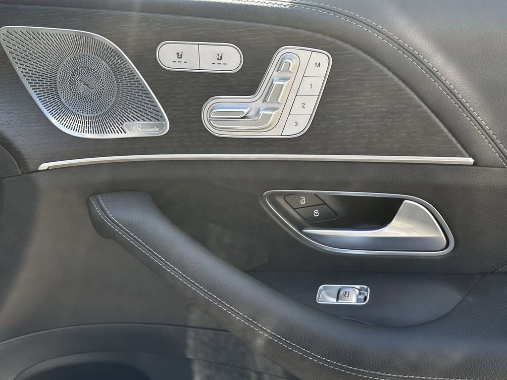 New 2026 Obsidian Black Metallic Mercedes-Benz GLE 450 image 17