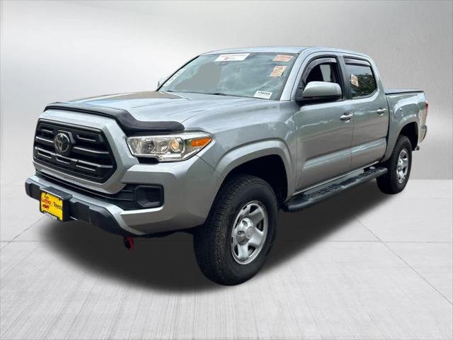 Certified Used 2019 SILVER SKY METALLIC Toyota  image 3