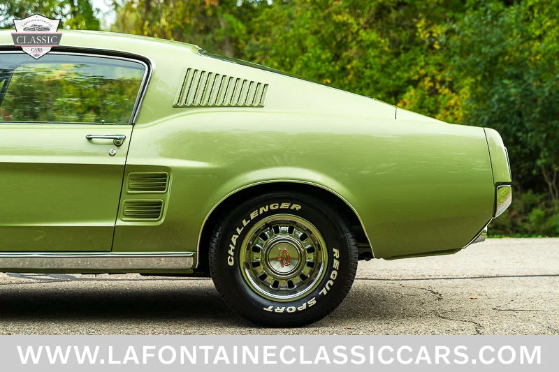 Used 1967 Green Ford Fastback image 11