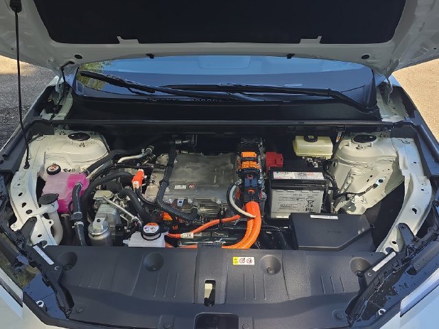 New 2026 Wind Chill Pearl Toyota SE image 29